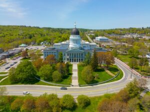 Maine lawmakers introduce bill to ban online sweepstakes