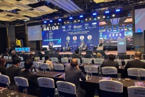 Land-based operators moving online need to de-silo, leverage data from casino floor and entire offerings portfolio: panel